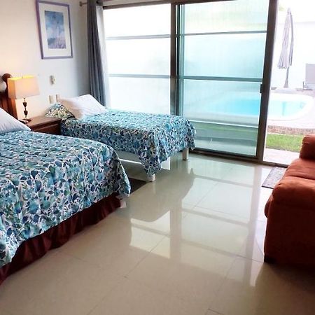 Casa Abril Cozzy Suites Канкун Екстер'єр фото